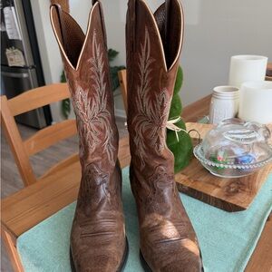 Ariat Brown Embroidered Heeled Boots